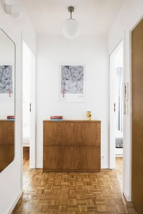 Warsaw Concierge Sadyba 0*,  Poland